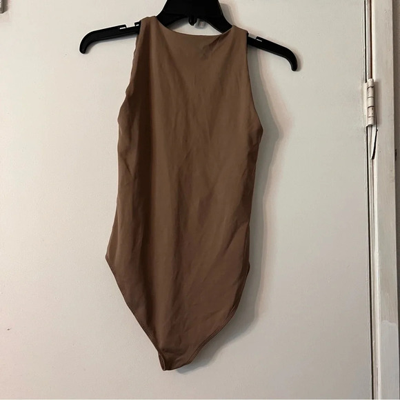 Stradivarius Nude Beige High Neck Bodysuit Neutral Medium Seamless Body Tan - Picture 3 of 4